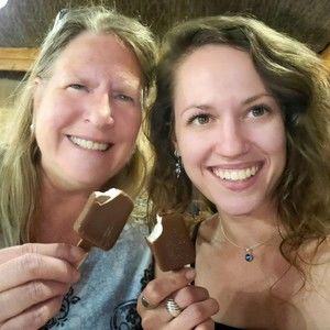 Meet your Posher, Joy